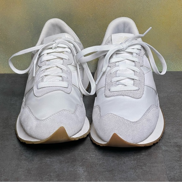 New Balance 237 Women's White Sneakers Size 9B - Picture 6 of 16